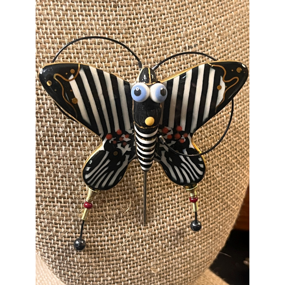 Cynthia Chuang, User: hsmaloney@gmail.com Vintage Cynthia Chuang Ceramic Butterf - Picture 2 of 5